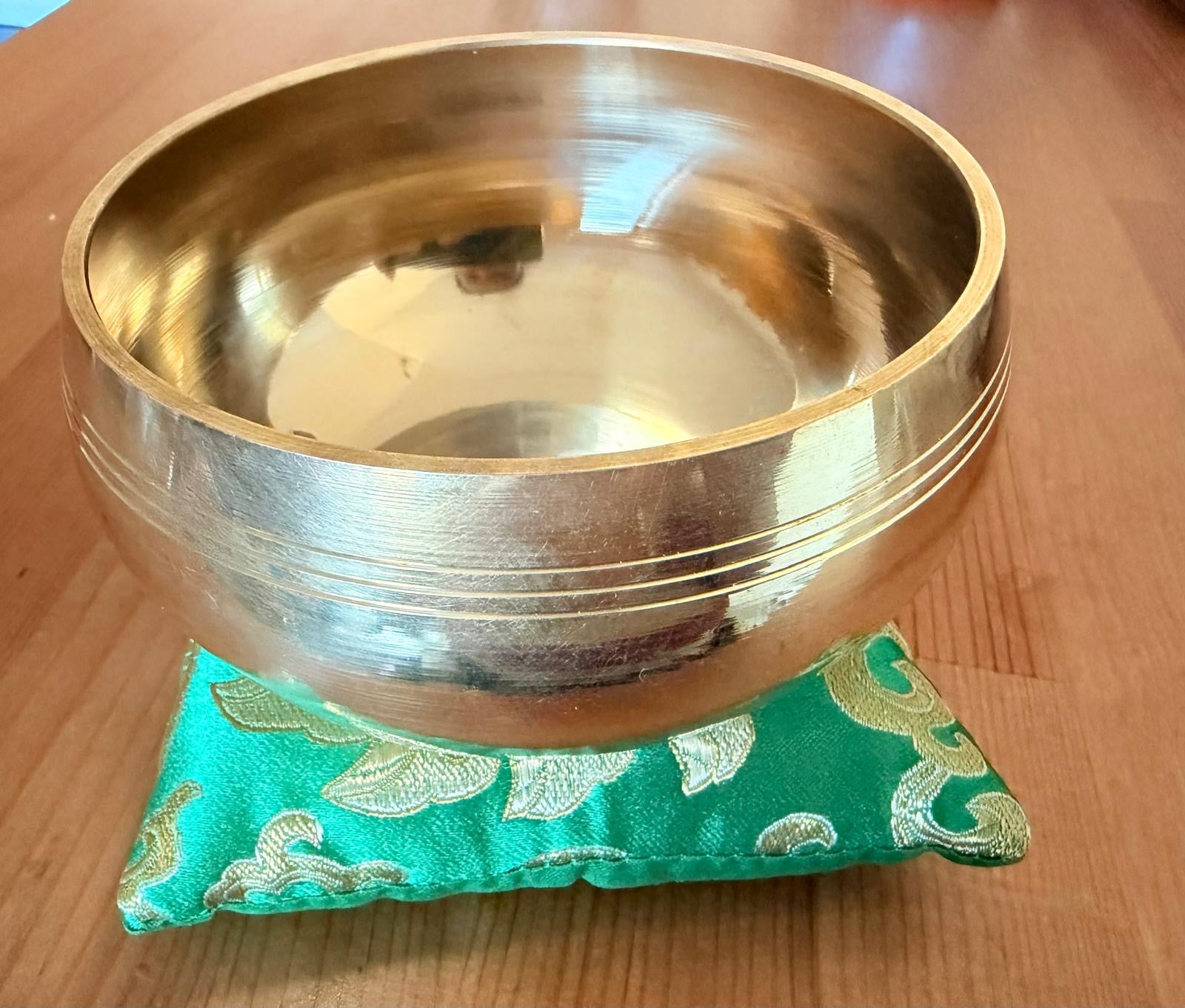 7 Metal Plain Singing Bowls