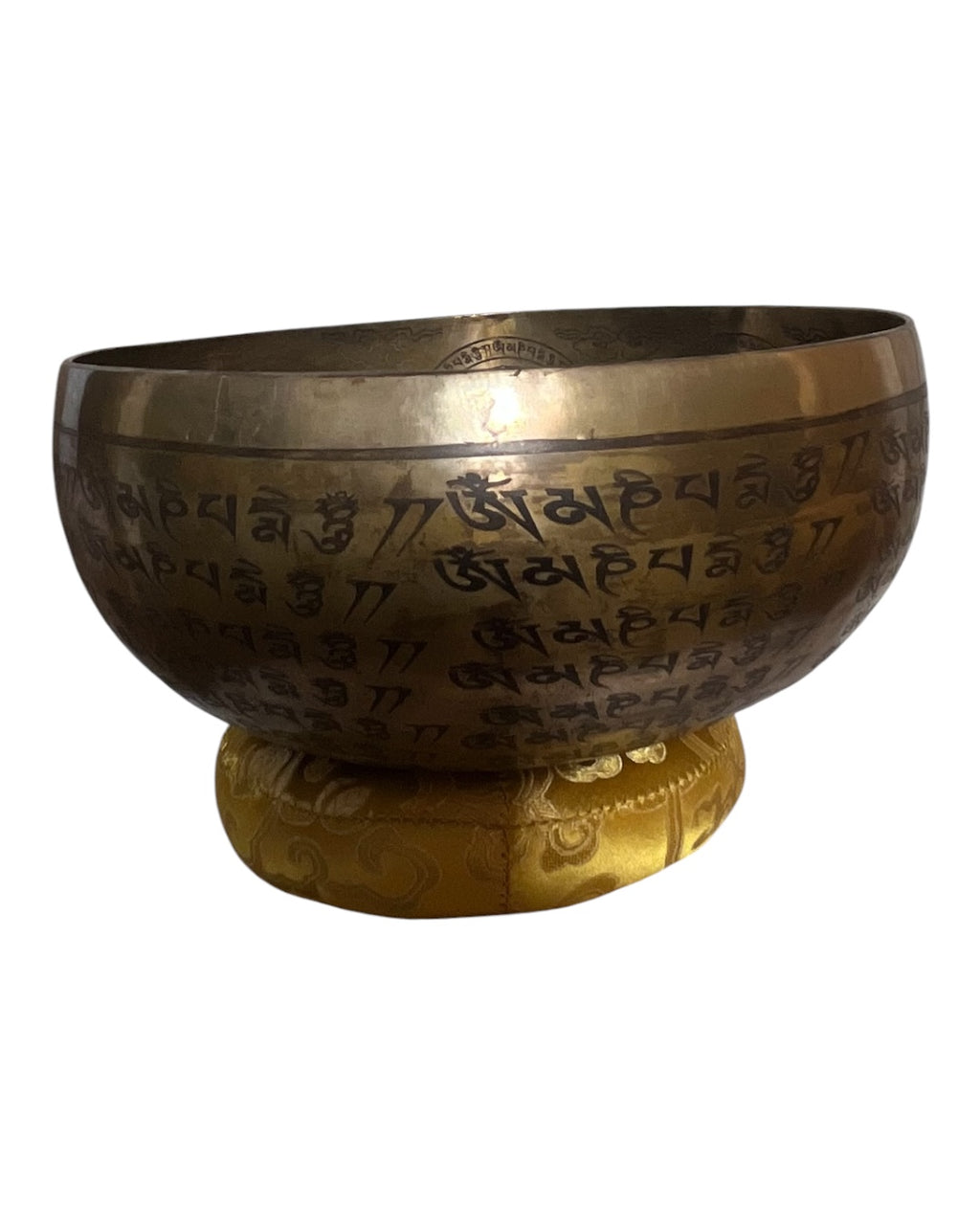 MASTERPIECE AVALOKITESVARA TIBETAN SINGING BOWLS