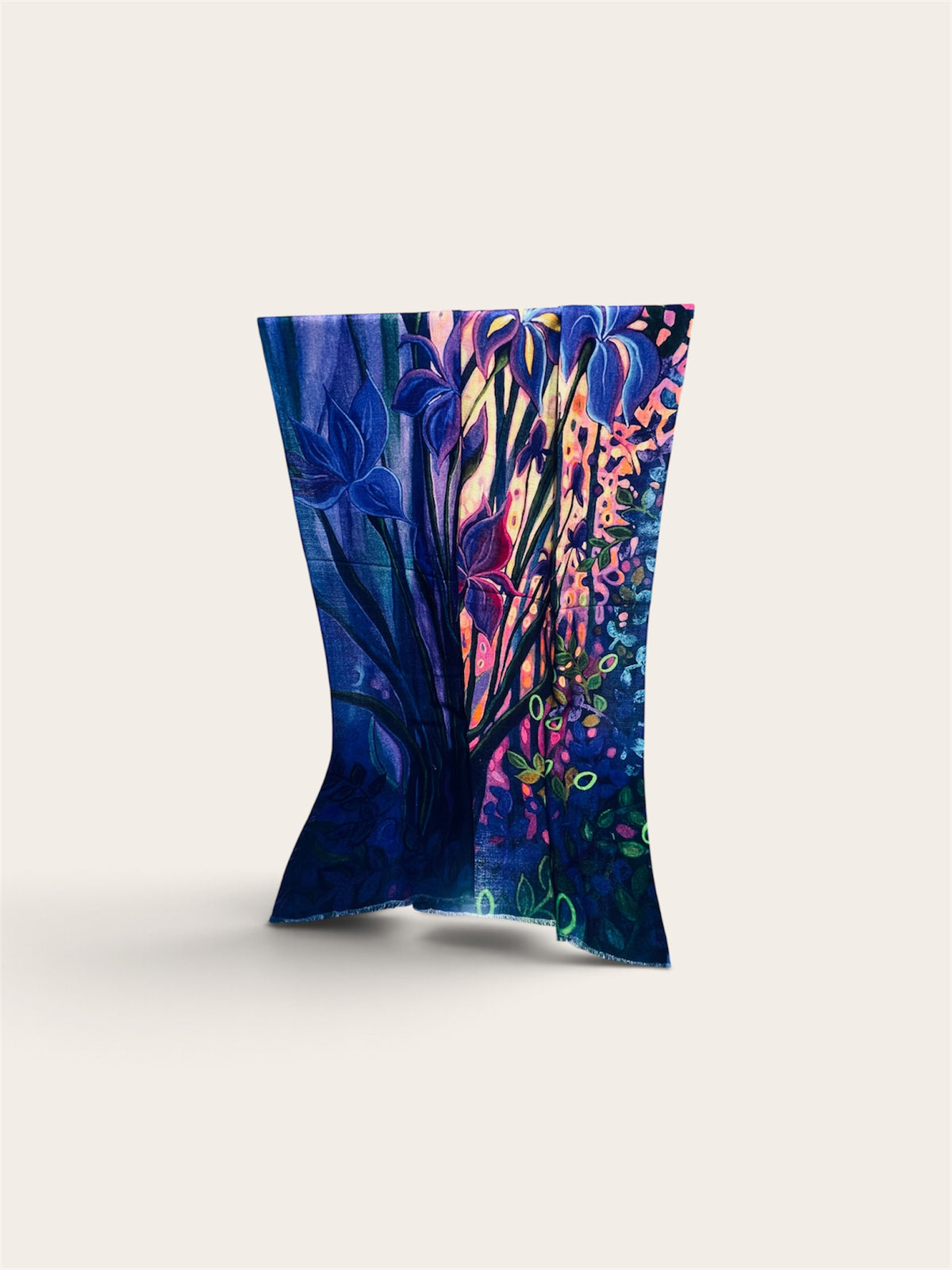 Featherlight hand-selected printed patterns Cashmere Scarf