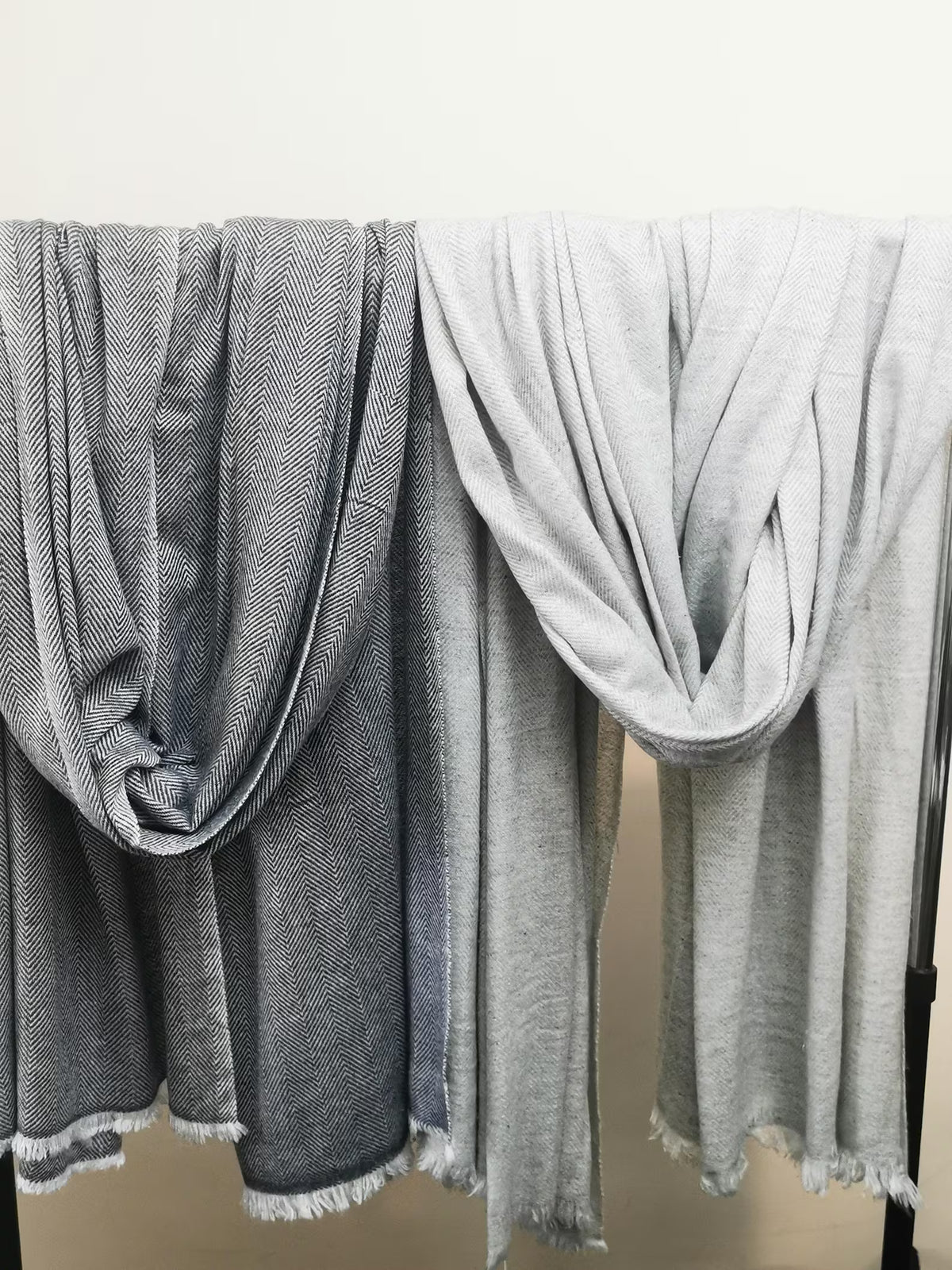 Blended Cashmere Blanket throw