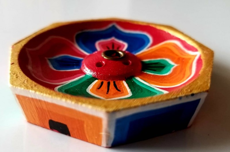 OCTAGONAL WOODEN INCENSE BURNER
