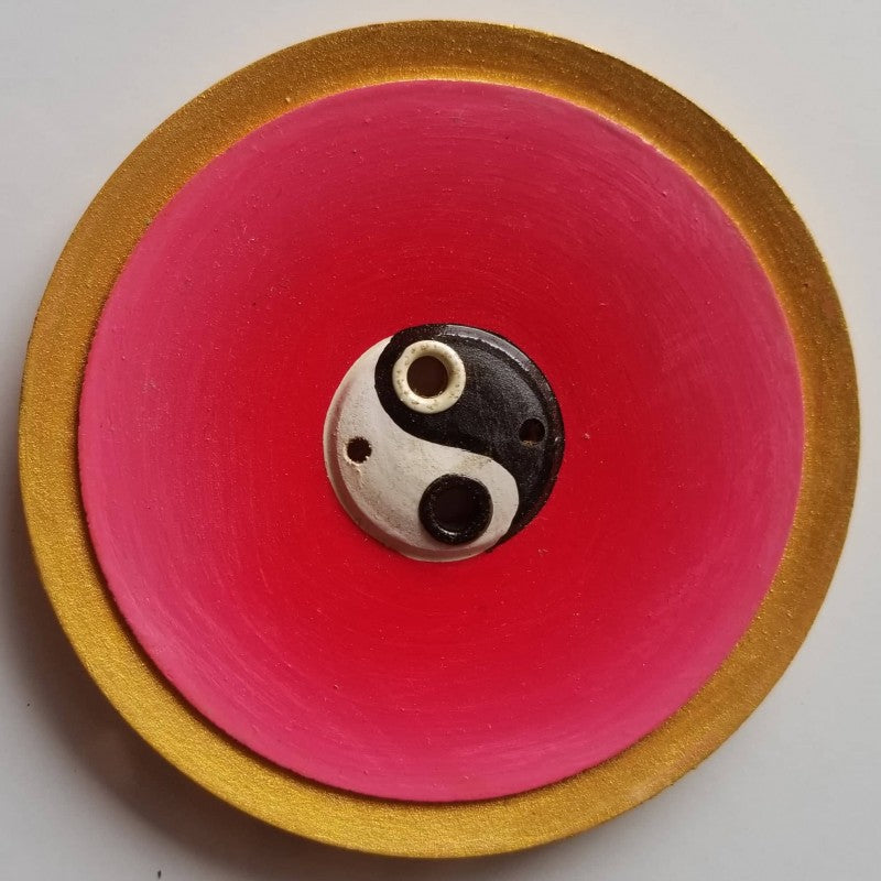 PEACE DESIGN ROUND WOODEN INCENSE BURNER (PINK):-