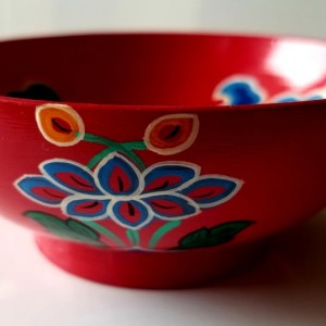 RED ROUND WITH LEAVES  WOODEN INCENSE BURNER