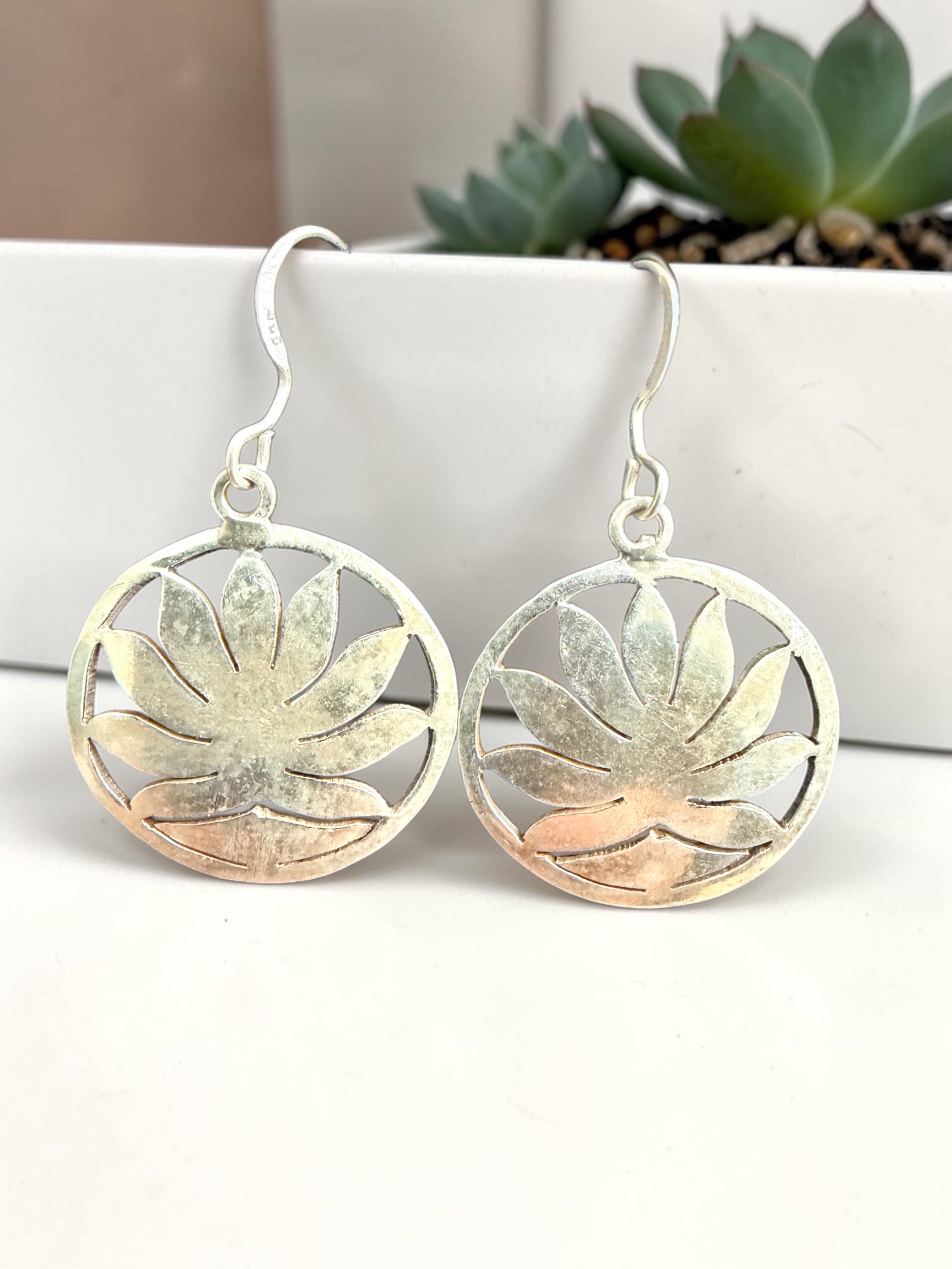 Lotus Crafted Sterling Silver Earring