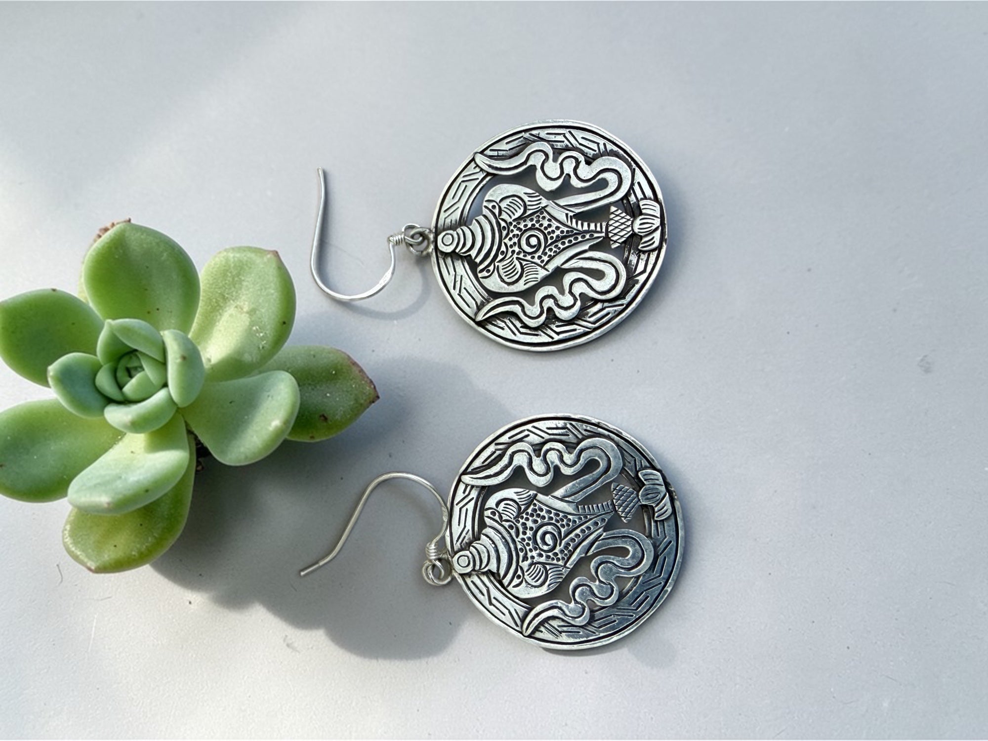 Tibetan Eight Auspicious Symbol Conch Sterling Silver Earring