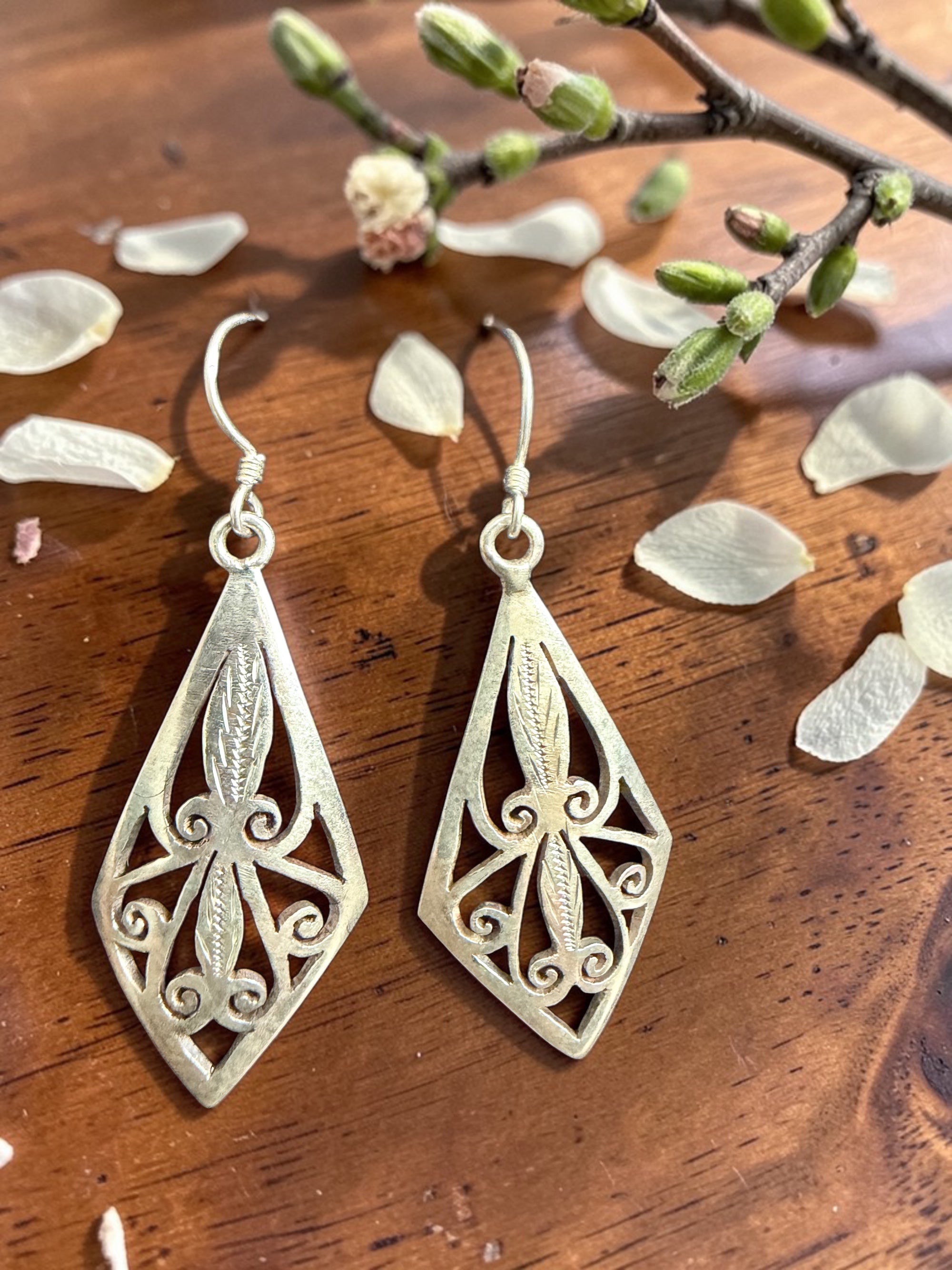 Sterling Silver Curved Filigree Scroll Domed Dangle Drop Hook Earrings